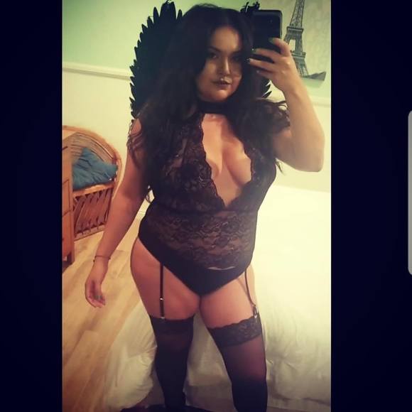 Profile Picture of Bianca Acosta (@rba13) on Poshmark