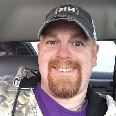 Profile Picture of Frank Peterson Donovan (@FrankPetersonD1) on Twitter