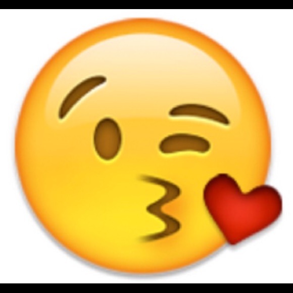 Profile Picture of Veronica Bryant (@vvasquez118) on Poshmark