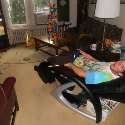 Profile Picture of Matt Magill (@Matthew_MAGILL) on Twitter