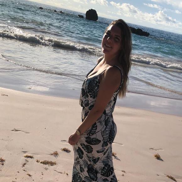 Profile Picture of Ashley Berardocco (@aberardocco) on Poshmark