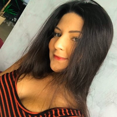 Profile Picture of Beatriz Max (@BeatrizMax15) on Twitter