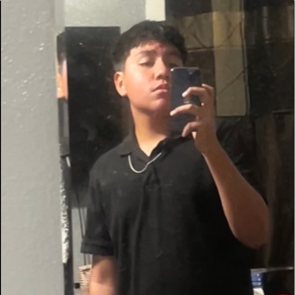 Profile Picture of Beaner Beaner (@3manuel988) on Poshmark