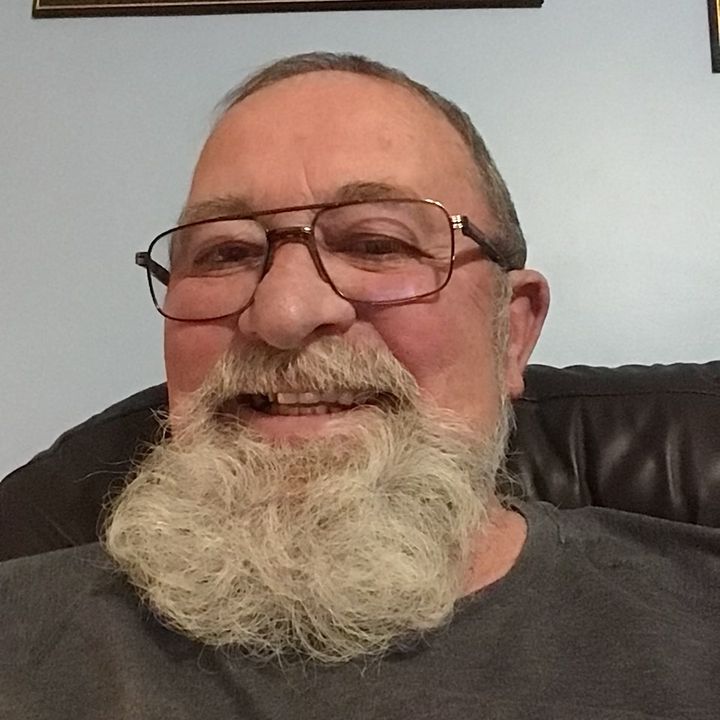 Steve Messier - Tiktok Profile Picture of Steve Messier (@stevemessier) on Tiktok