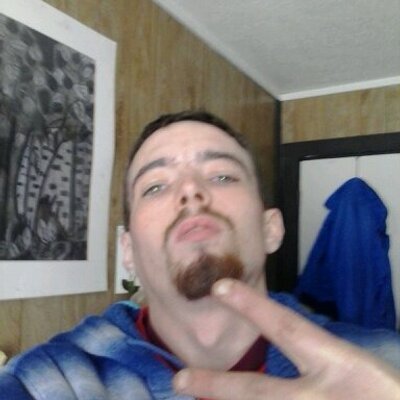 Profile Picture of Eric Conwell (@tabloid1000) on Twitter