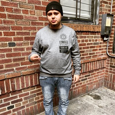 Profile Picture of Young_og63rd (@DarwinD20992591) on Twitter
