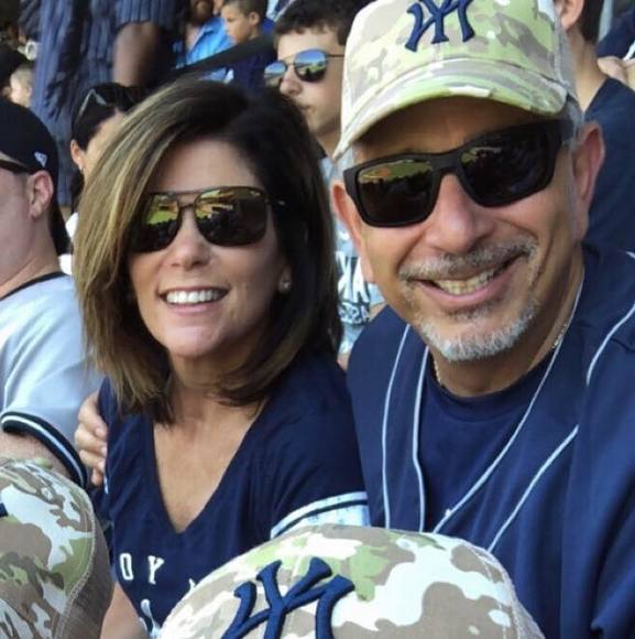 Profile Picture of Joan Barbarotto (@coobarbaro) on Poshmark