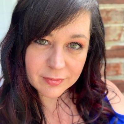 Kate Krenn - Twitter Profile Picture of Kate Krenn (@Innisfree1022) on Twitter