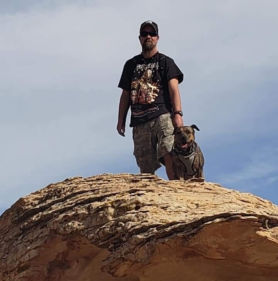 Profile Picture of Danual Stempfley (@bulldog917) on Poshmark