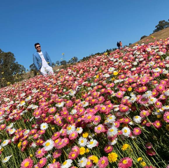 Sreng Chea - Poshmark Profile Picture of Sreng Chea (@cheasreng) on Poshmark