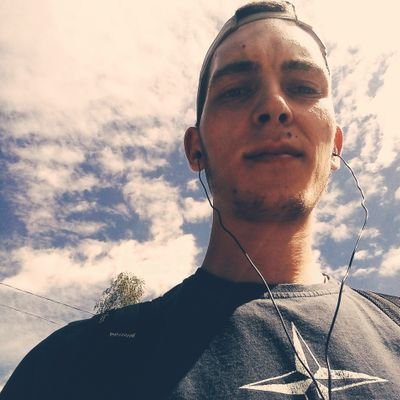 Profile Picture of Eugene_Muller (@EugeneM16355736) on Twitter