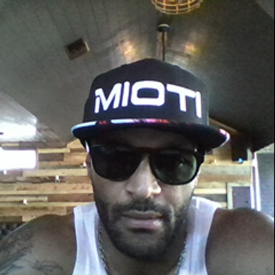 Profile Picture of Joe Shumpert (@MAKEITOTI) on Twitter