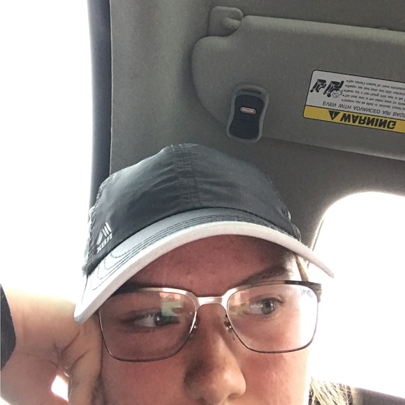 Profile Picture of Kayla Gaeddert (@kaylagddrt) on Poshmark