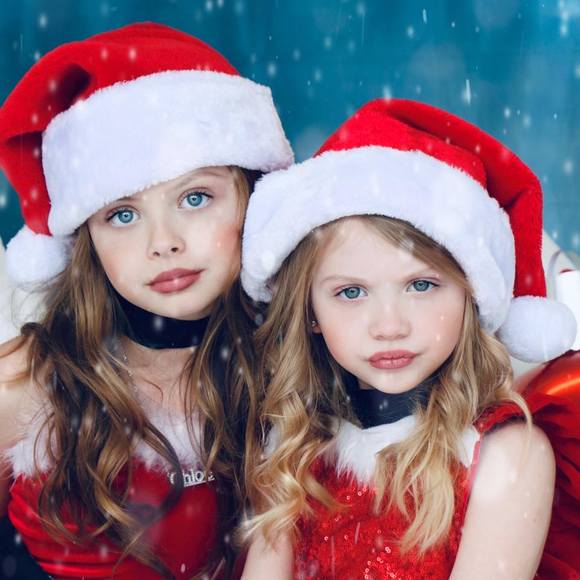 Profile Picture of Sarah Keith (@sarahmkeith) on Poshmark