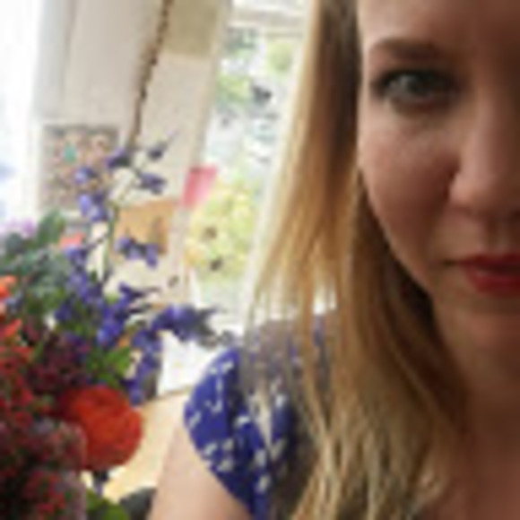 Profile Picture of Briana Linden (@brianalinden) on Poshmark