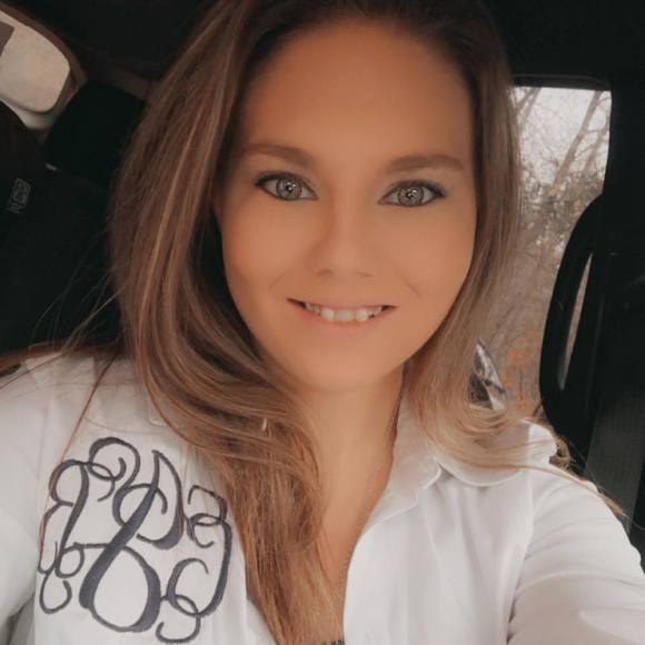 Profile Picture of Chastity James (@chastity_james) on Poshmark