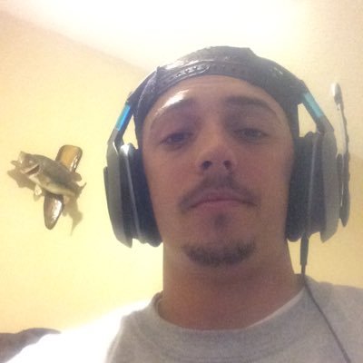 Profile Picture of Jacob Moss (@jacobmoss126) on Twitter