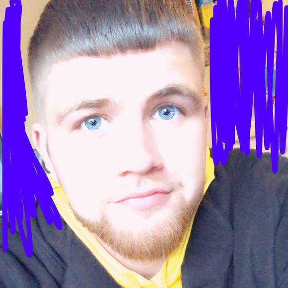 Profile Picture of Kyle Hibma (@pearlgod5) on Poshmark