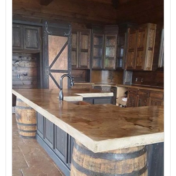 Profile Picture of Coreen Miller (@cnmill) on Poshmark