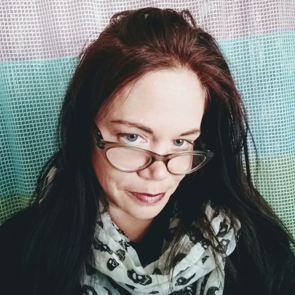 Profile Picture of Janet Curley (@janetcurley) on Poshmark