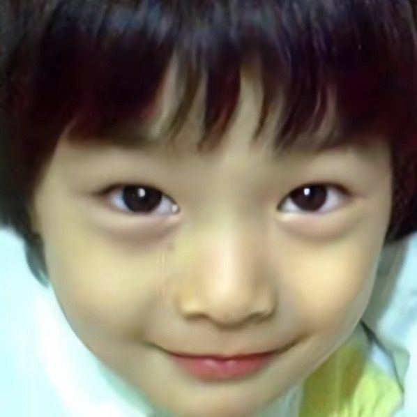 Profile Picture of aprilegh (@aprilegh) on Tiktok