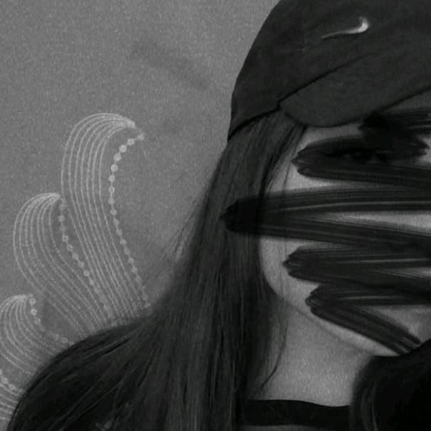 Profile Picture of MarkSolomon (@uglu4383kui) on Tiktok