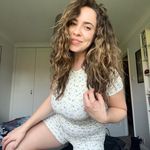Profile Picture of Alyssa Holmes she/her (@chriatiana__flores) on Instagram