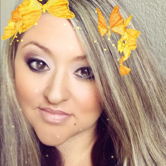 Christie Held - Poshmark Profile Picture of Christie Held (@lovetothebug) on Poshmark