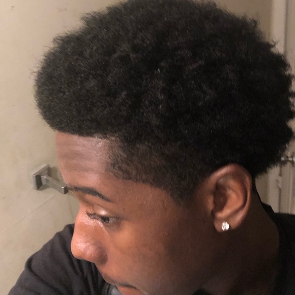 Profile Picture of Micah Thomas (@mtbeast11) on Poshmark