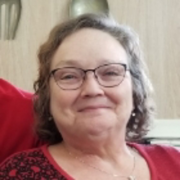 Profile Picture of Windie Eagle (@windieeagle) on Poshmark