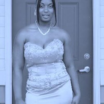 Profile Picture of Dionne Dixon (@DionneDixon14) on Twitter