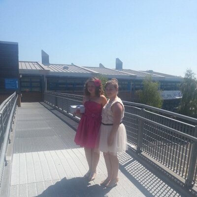 Profile Picture of Libby Hughes (@libbyhughes13) on Twitter