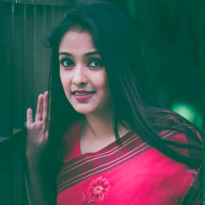 Profile Picture of N. E. (@nadanielemerald) on Tiktok