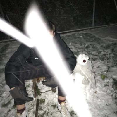Profile Picture of Robin Flake (@RobinFlake3) on Twitter