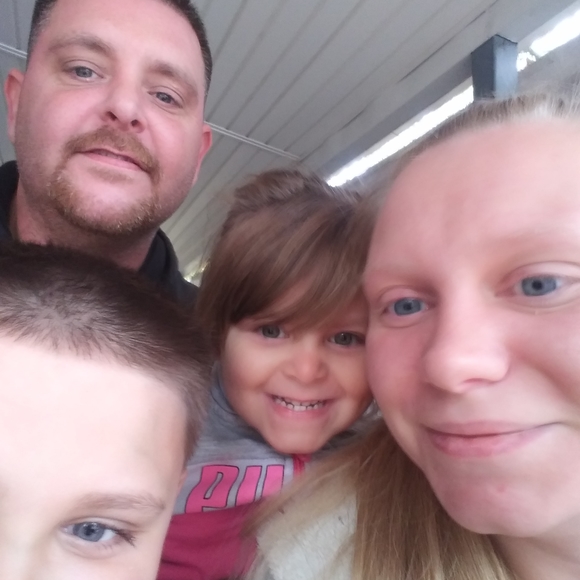 Profile Picture of Tony Sells (@tonysells) on Poshmark