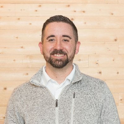 Profile Picture of Steve Oros (@oros_steve) on Twitter