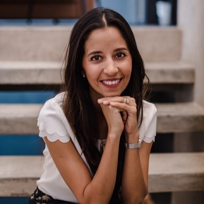 Profile Picture of Carolina Abraham (@CaritoAL) on Twitter