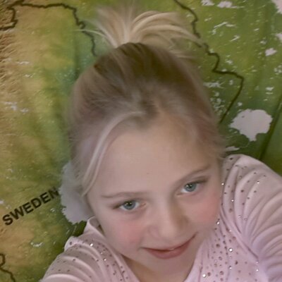 Profile Picture of Line Larsen (@linelarsen663) on Twitter