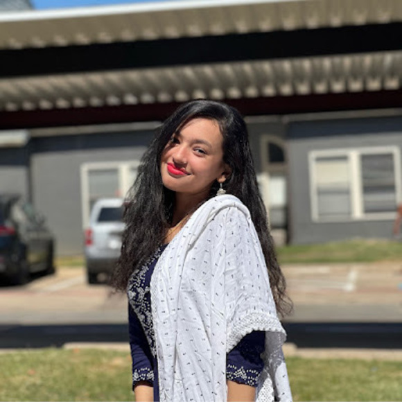 Profile Picture of Anusha Khanal (@ansusskhanal) on Poshmark