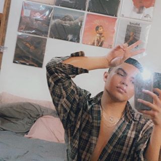 Profile Picture of Davondre Harper (@davondre.harper) on Facebook