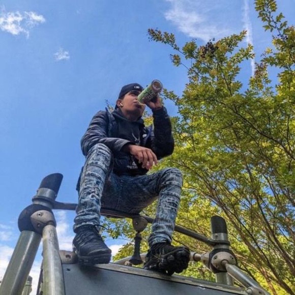 Profile Picture of Derek Torrez (@derecktorrez872) on Poshmark