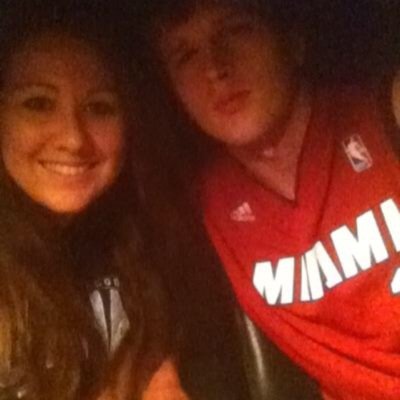 Profile Picture of Brent And Rhea (@brent_rhea) on Twitter
