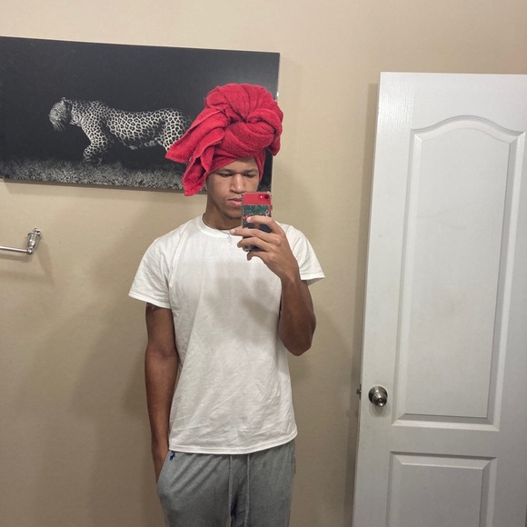 Profile Picture of Christian Baldwin (@polochris380) on Poshmark