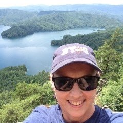 Profile Picture of Joy Acree Moss (@acree_moss) on Twitter