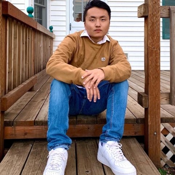 Nathan Lor - Poshmark Profile Picture of Nathan Lor (@ntl21) on Poshmark