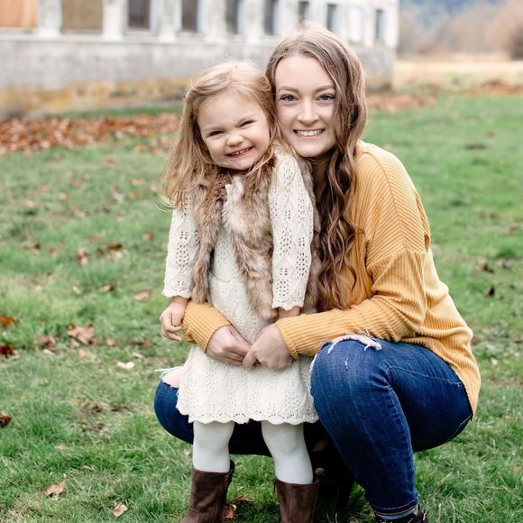 Dani Taylor - Poshmark Profile Picture of Dani Taylor (@daniitaylorr) on Poshmark