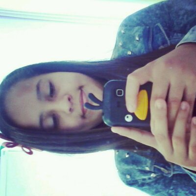 Profile Picture of Isabelle Rodrigues (@IsaCaroline25) on Twitter