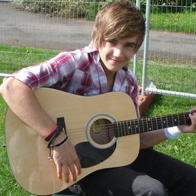 Profile Picture of Shelly Dobson (@Shelly_Payne) on Twitter