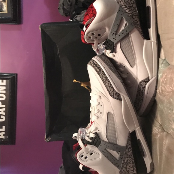 Profile Picture of Joe Davis (@joeydavis59) on Poshmark