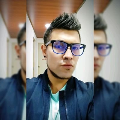 Profile Picture of Edwin Roa (@edwinroa20) on Twitter